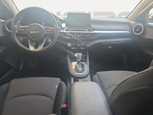 Certified 2023 Kia Forte LXS FWD image 2
