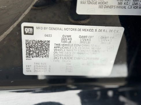 Used 2023 GMC Sierra 1500 SLT w/ SLT Premium Package AWD/4WD image 26