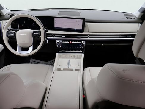 Used 2025 Hyundai Santa Fe Calligraphy image 16