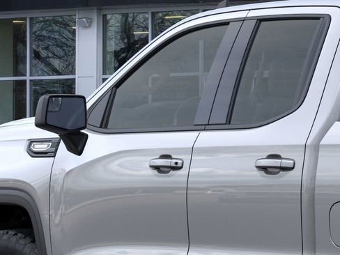 New 2026 GMC Sierra 1500 Elevation image 18