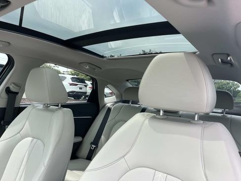 Used 2023 Hyundai Sonata Limited w/ Cargo Package FWD image 34
