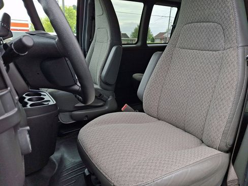 Used 2023 Chevrolet Express 3500 LS RWD image 12