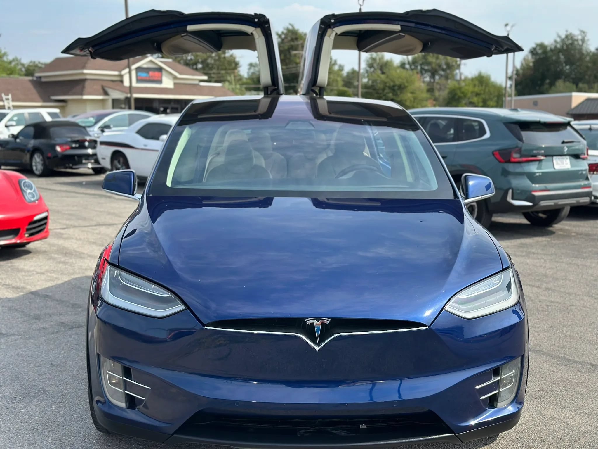 Used 2017 Tesla Model X 75D AWD/4WD image 3