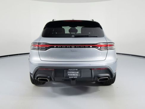 New 2026 Porsche Macan AWD/4WD image 9