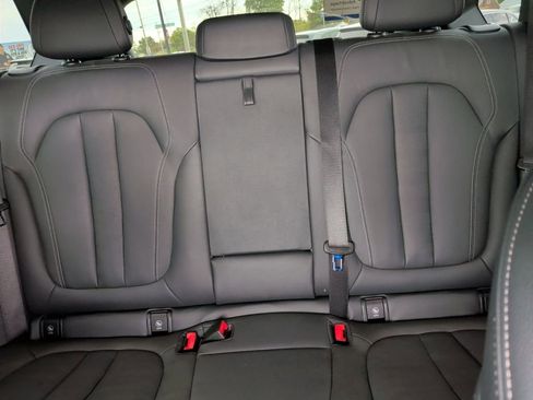 Used 2022 BMW X5 xDrive45e w/ M Sport Package AWD/4WD image 8