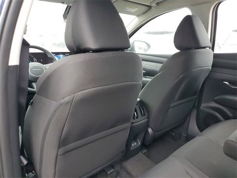 New 2026 Hyundai Tucson Blue SE image 11
