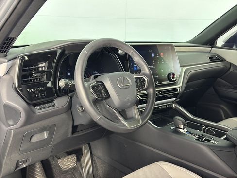 Used 2024 Lexus TX 350 FWD w/ Technology Package image 4
