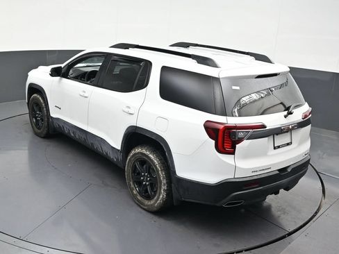 Used 2023 GMC Acadia AT4 w/ Technology Package AWD/4WD image 17