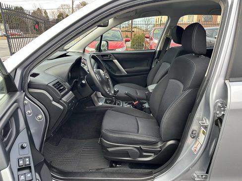Used 2014 Subaru Forester 2.5i image 11