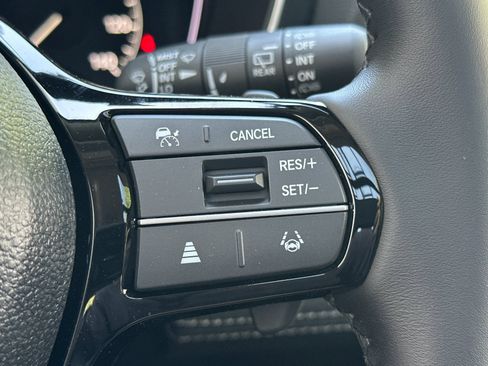 New 2025 Honda Pilot Touring image 30