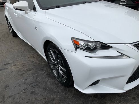 Used 2016 Lexus IS 200t w/ F Sport Package RWD image 79