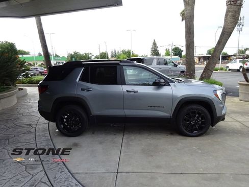 New 2026 GMC Terrain Elevation w/ Elevation Premium Package FWD image 9