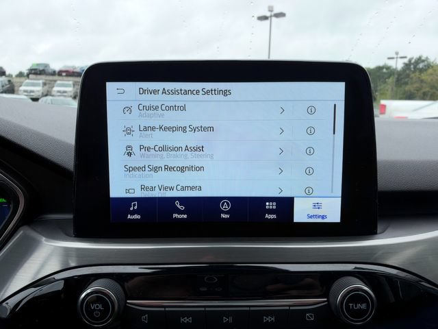 Used 2022 Ford Escape Titanium FWD image 31