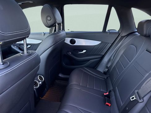 Certified 2022 Mercedes-Benz GLC 300 image 30