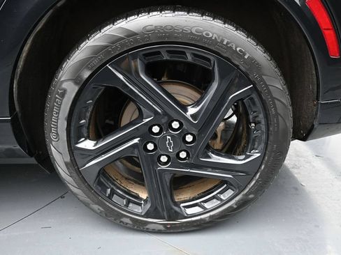 Used 2024 Chevrolet Equinox EV RS FWD image 12