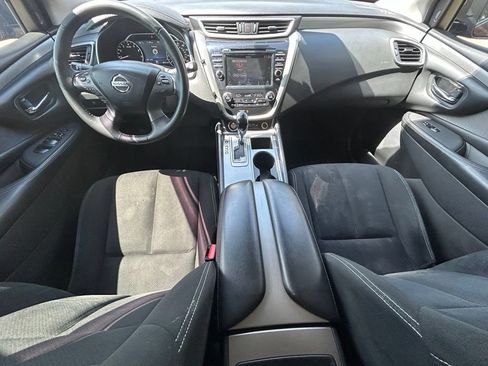 Used 2020 Nissan Murano SV AWD/4WD image 10