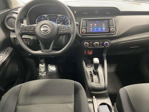 New 2025 Nissan Kicks Play S FWD image 25