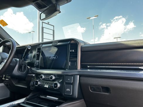 Used 2025 Ford F350 King Ranch w/ Chrome Package AWD/4WD image 15