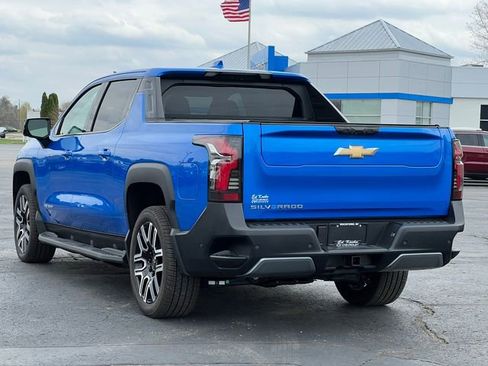 New 2026 Chevrolet Silverado EV LT AWD/4WD image 19