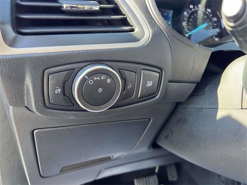 Used 2024 Ford Edge SEL image 18