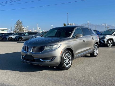 Used 2016 Lincoln MKX Select w/ Climate Package image 1