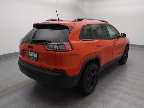 Used 2021 Jeep Cherokee Latitude Plus AWD/4WD image 9