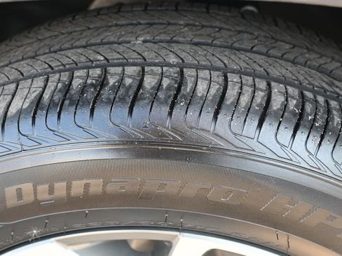 Used 2024 Chevrolet Trax LT image 27