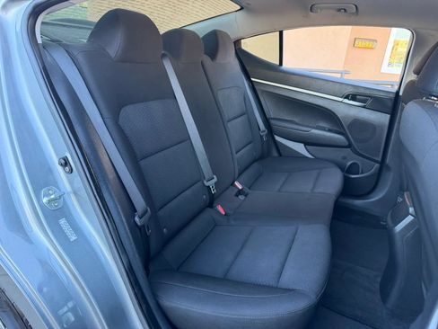 Used 2019 Hyundai Elantra SE w/ Cargo Package FWD image 19