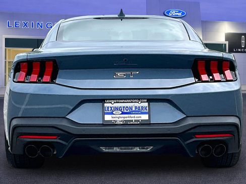 Used 2024 Ford Mustang GT Premium RWD image 6