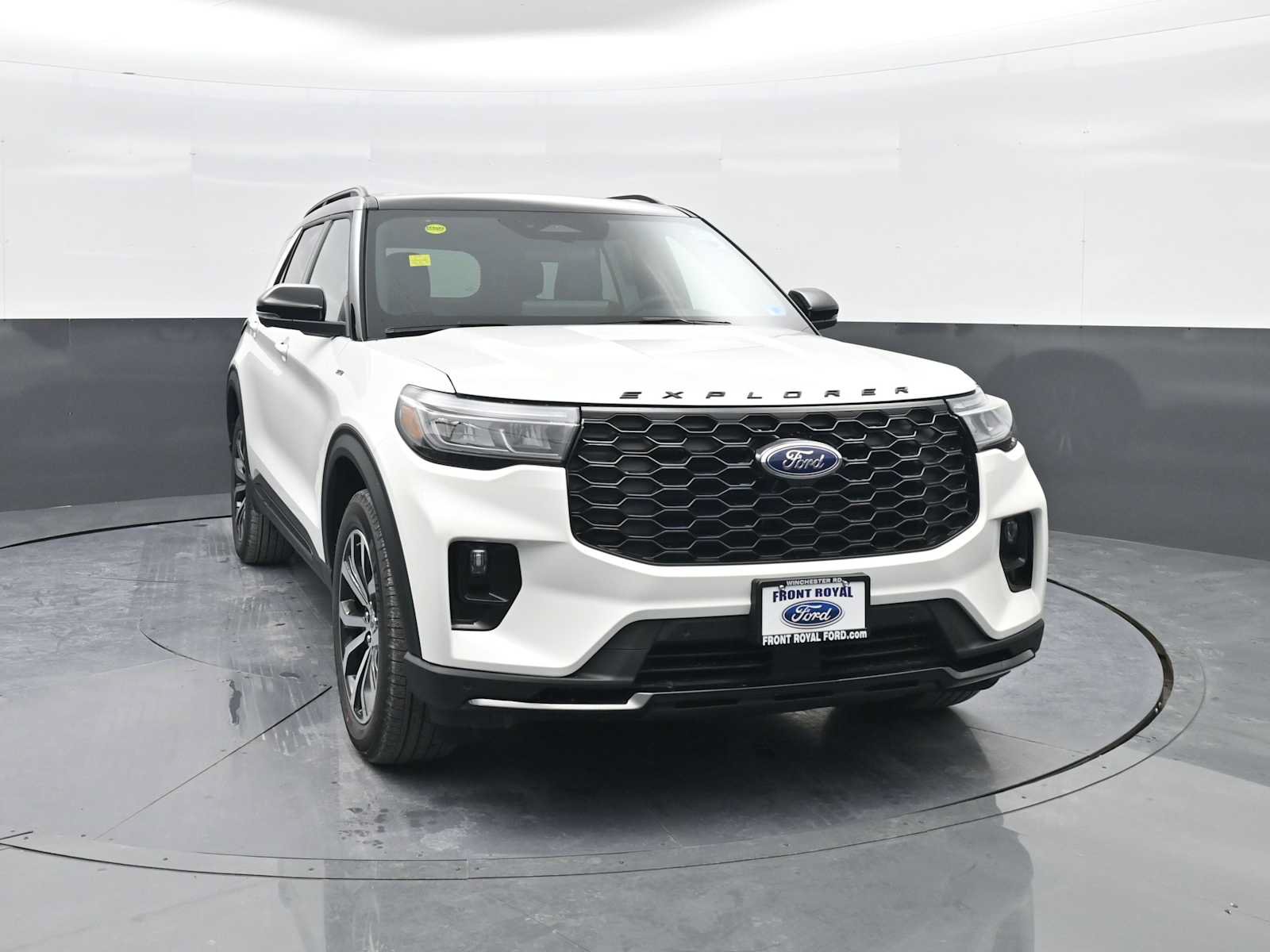 New 2026 Ford Explorer ST-Line AWD/4WD image 2