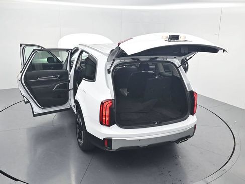 Certified 2024 Kia Telluride S w/ S Sunroof Package AWD/4WD image 57