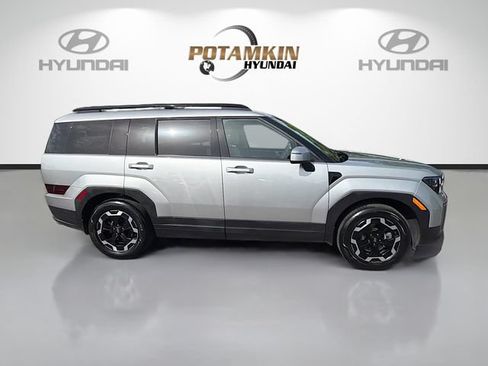 Certified 2025 Hyundai Santa Fe SEL w/ Tow & Go Package FWD image 4