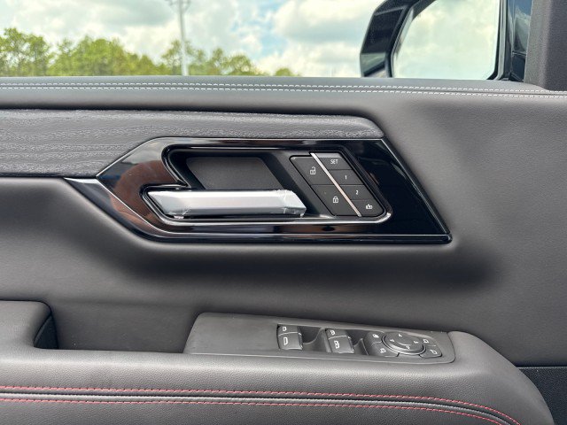 New 2026 GMC Yukon XL AT4 Ultimate AWD/4WD image 26