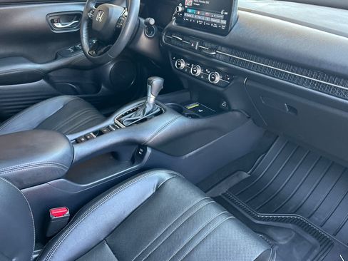 Used 2024 Honda HR-V EX-L image 15