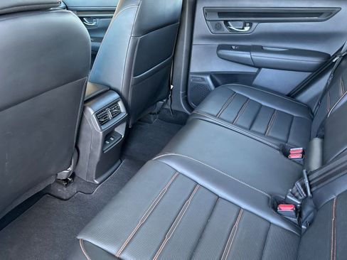 Used 2025 Honda CR-V Sport-L image 13