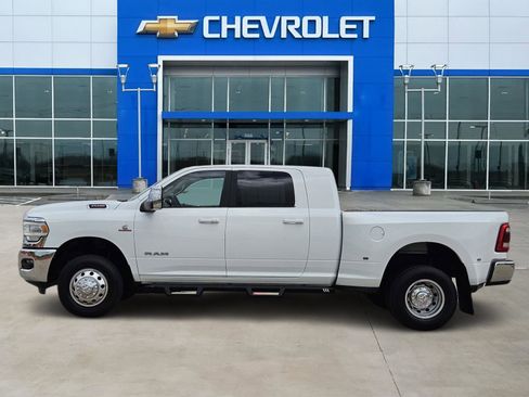 Used 2024 RAM 3500 Laramie w/ Chrome Bumper Package AWD/4WD image 3