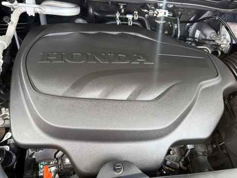 Certified 2024 Honda Odyssey EX-L image 33