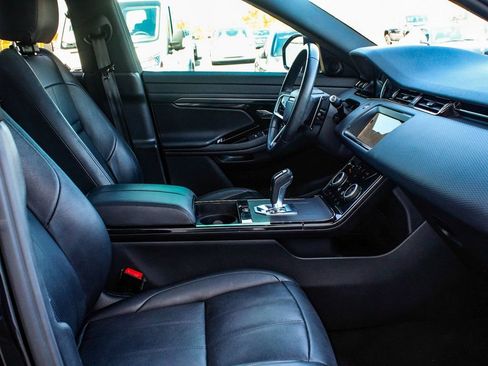 Used 2023 Land Rover Range Rover Evoque R-Dynamic S AWD/4WD image 41