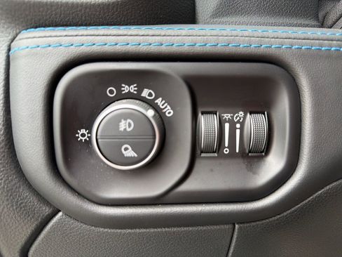 Used 2024 RAM 2500 Rebel w/ Towing Technology Group AWD/4WD image 58