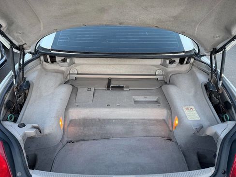 Used 2004 Lexus SC 430 Convertible image 22