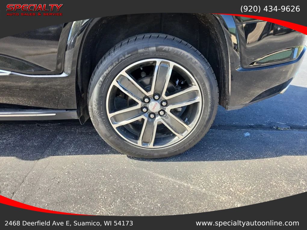 Used 2017 GMC Acadia Denali w/ Technology Package AWD/4WD image 43