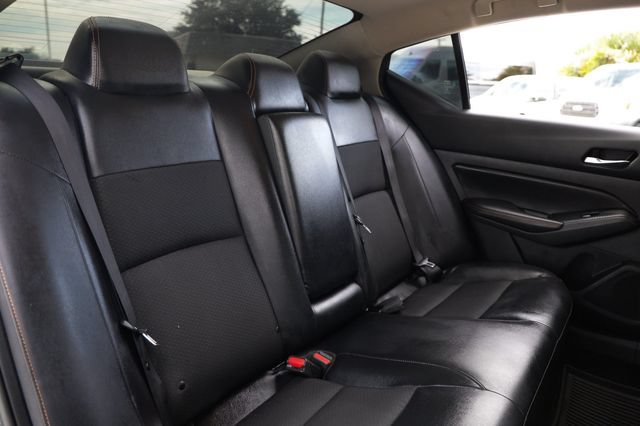 Used 2020 Nissan Altima 2.5 SR FWD image 17