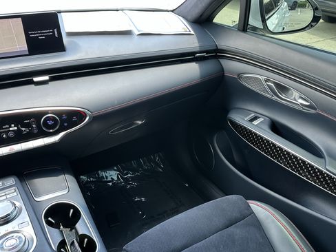 Used 2022 Genesis GV70 3.5T Sport w/ Sport Prestige Package AWD/4WD image 14