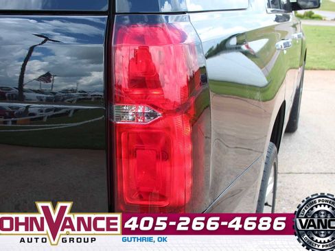 Used 2019 Chevrolet Tahoe Premier w/ Premier Plus Edition AWD/4WD image 11