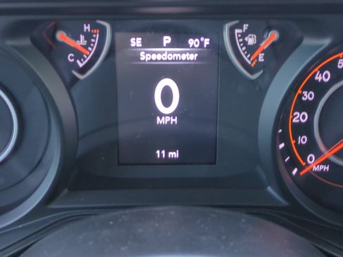 New 2026 Jeep Gladiator Sport AWD/4WD image 11