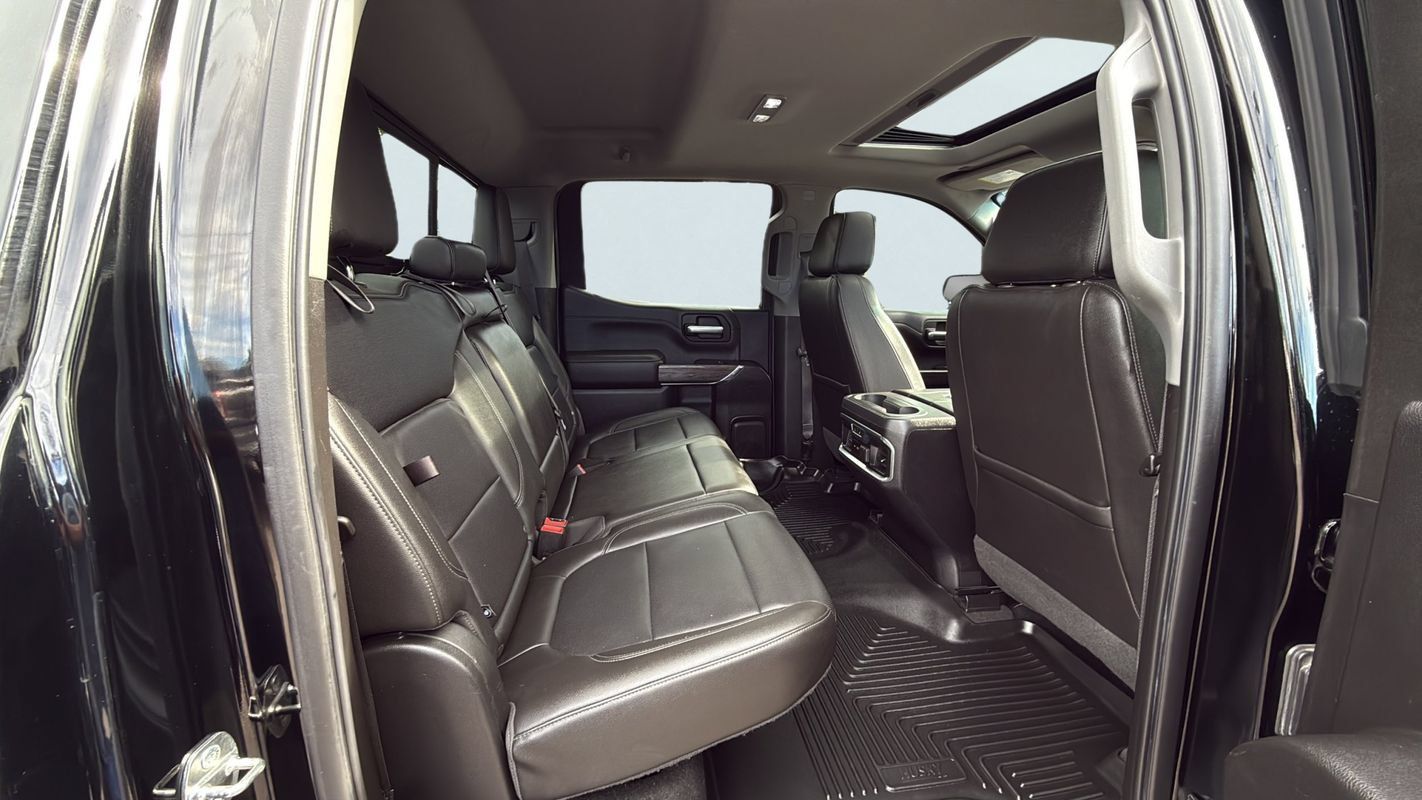 Used 2019 Chevrolet Silverado 1500 LTZ AWD/4WD image 14