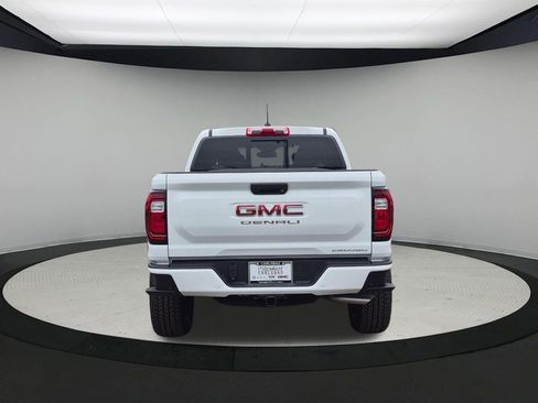 New 2026 GMC Canyon Denali AWD/4WD image 4