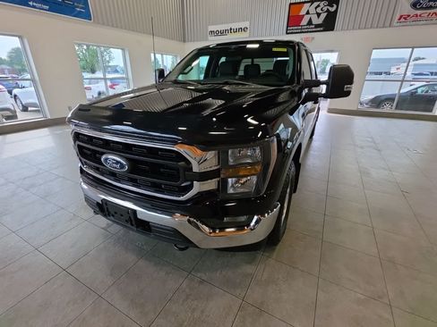 Used 2023 Ford F150 XLT w/ Trailer Tow Package AWD/4WD image 2