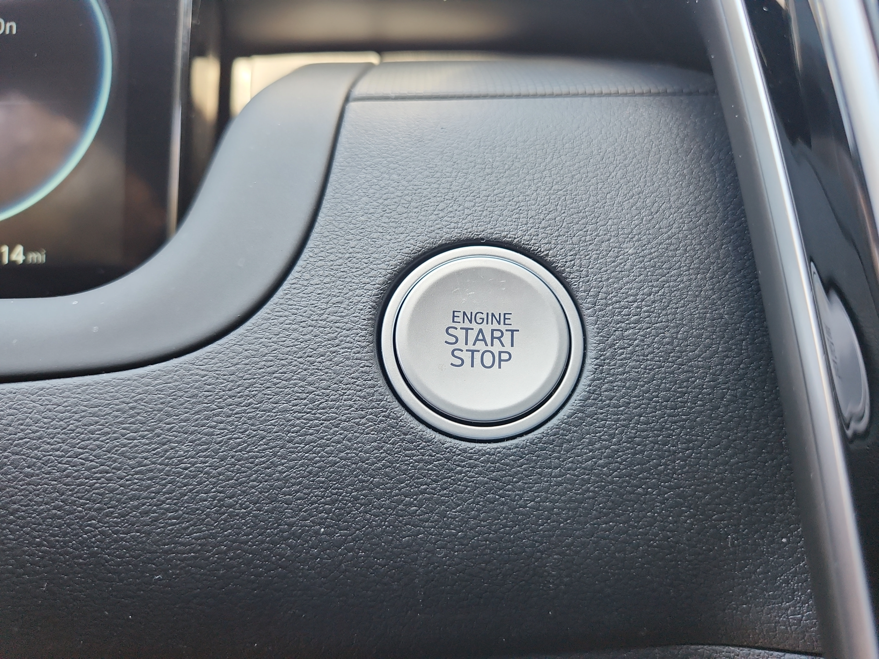 Certified 2024 Hyundai Santa Cruz SEL w/ Activity Package FWD image 25