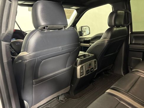 Used 2018 Ford F150 Raptor w/ Equipment Group 802A Luxury AWD/4WD image 29